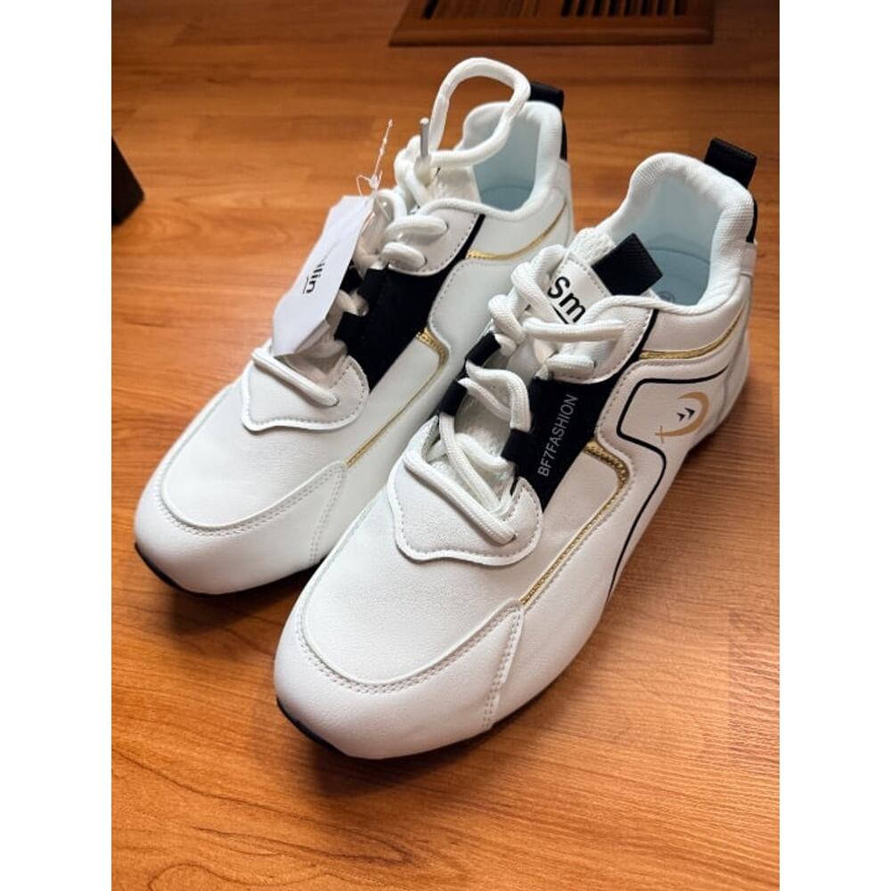 Men's Smilin Sneakers - Brand New - Size 9.5